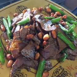 [丽江火锅] 川滇友谊庄